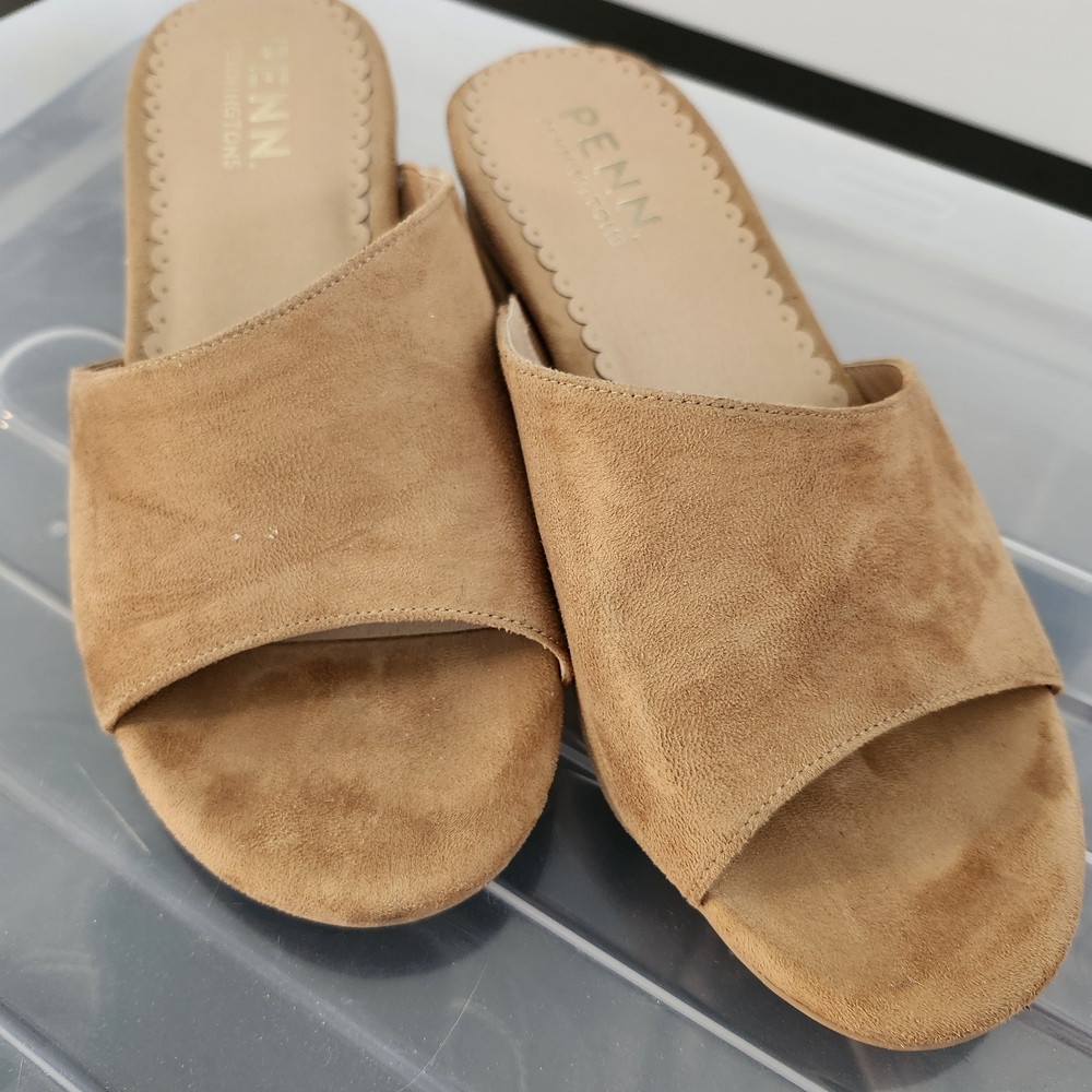 Penningtons Tan Mules Minimalist Design